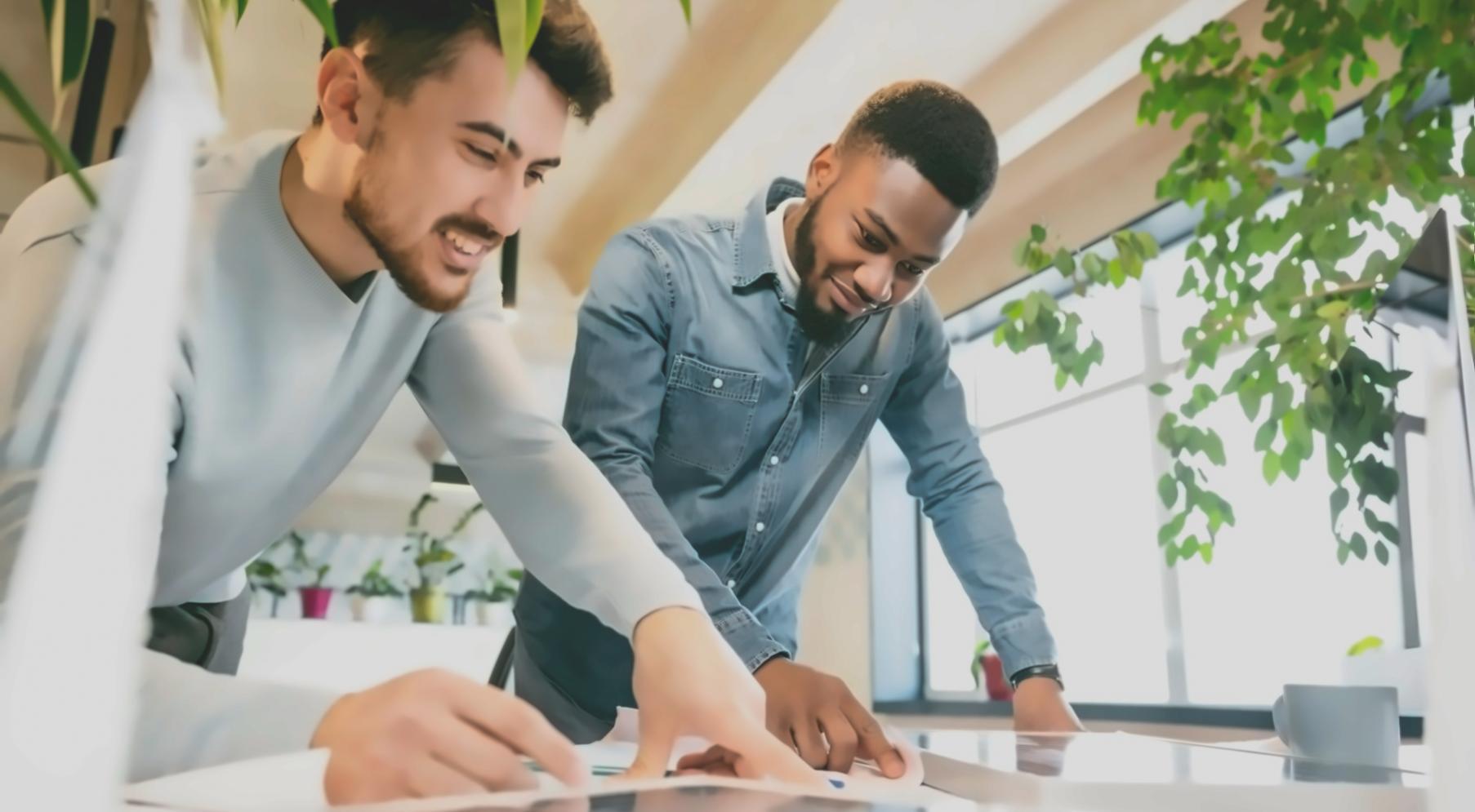 Session de travail collaboratif sur l'optimisation budgétaire